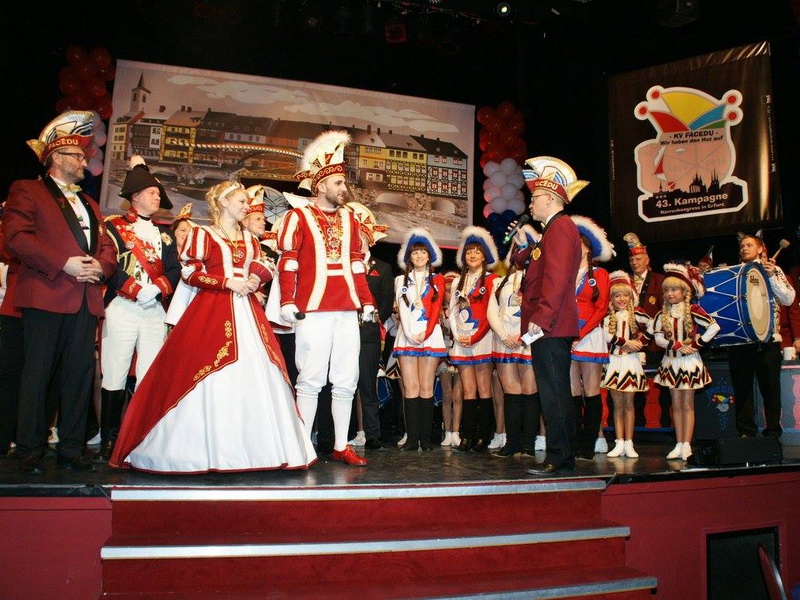 05.jpg