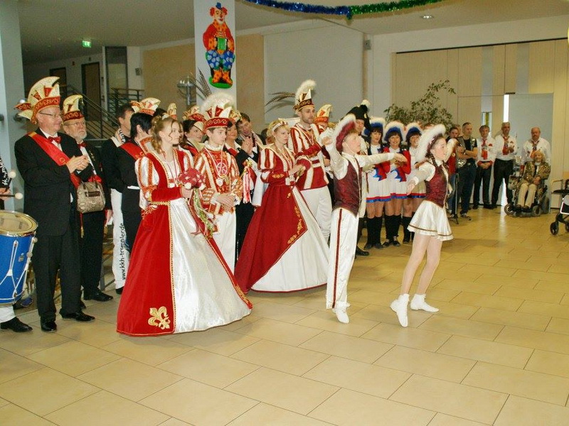 03.jpg