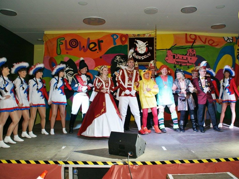 02.jpg