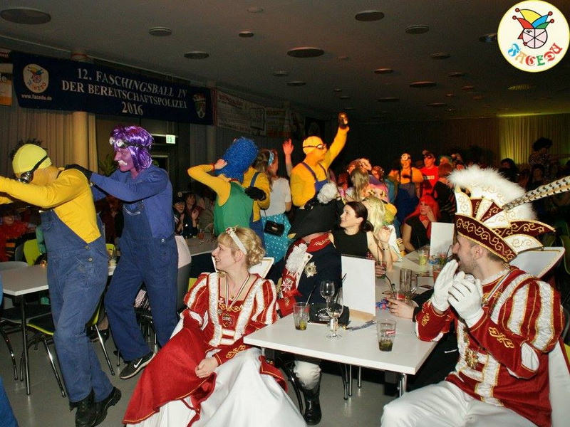 09.jpg